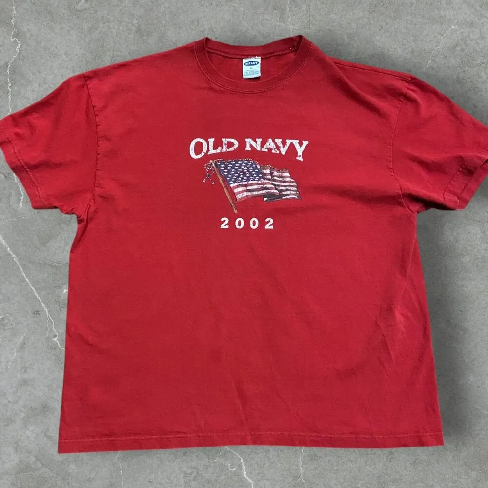 Old Navy Vintage 2002 Y2K USA Flag Red Cotton Crewneck T-Shirt Men's Size XL